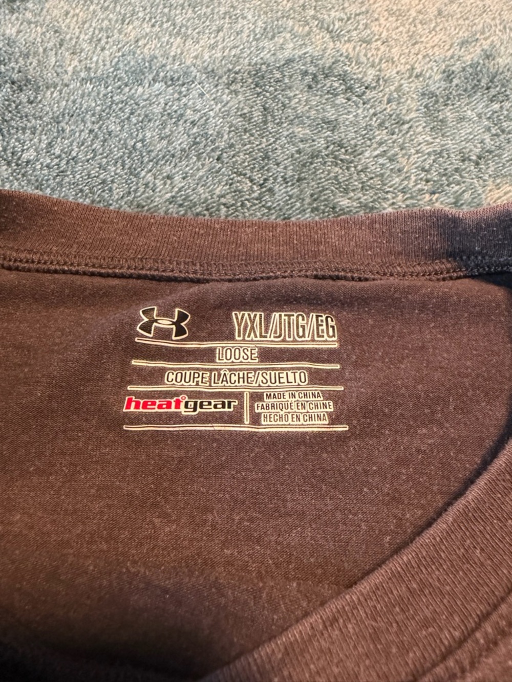 Under Armour Kid's Gray Graphic Tee Size YXL - Picture 2 of 3